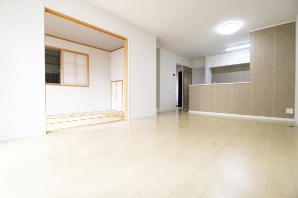 【中古】 神戸/昭文社 大阪市此花区酉島5丁目の中古一戸建て[196001-1093